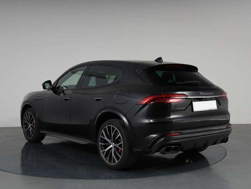 Begagnad Maserati Grecale 531 HK (390 kW) 2023 Svart SUV