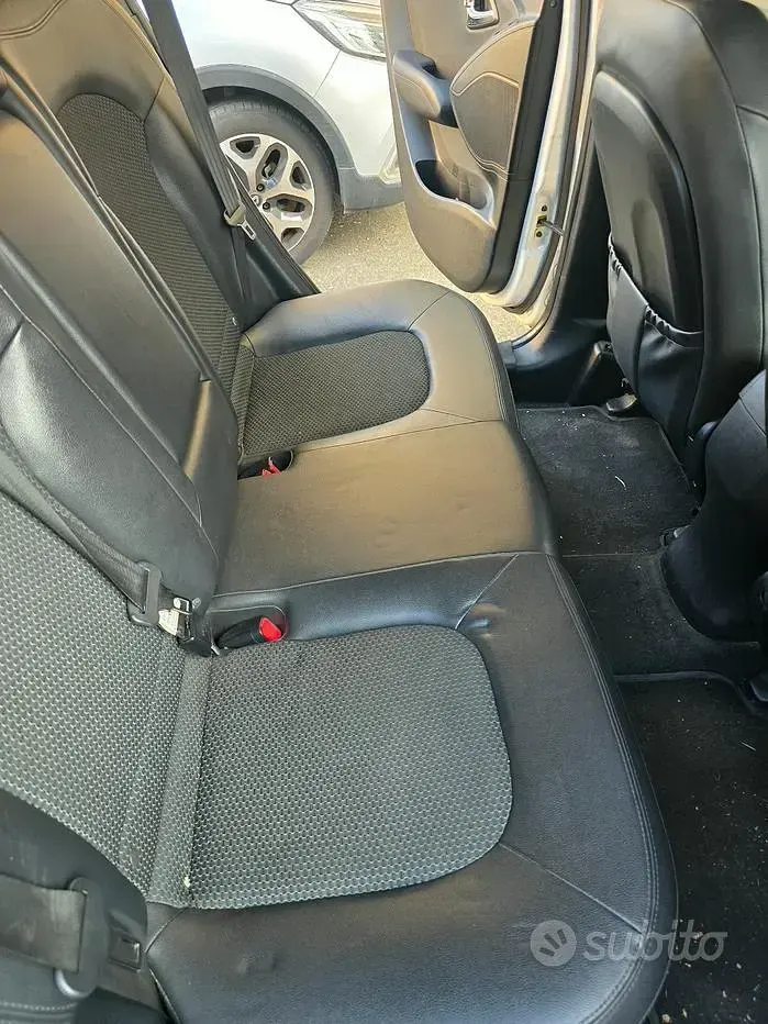 Usata Hyundai ix35 115 CV (84 kW) 2011 Bianco SUV