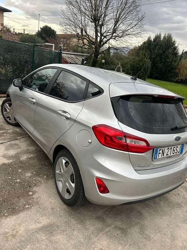 Usata Ford Fiesta Vignale 86 CV (63 kW) 2017 Argento Berlina