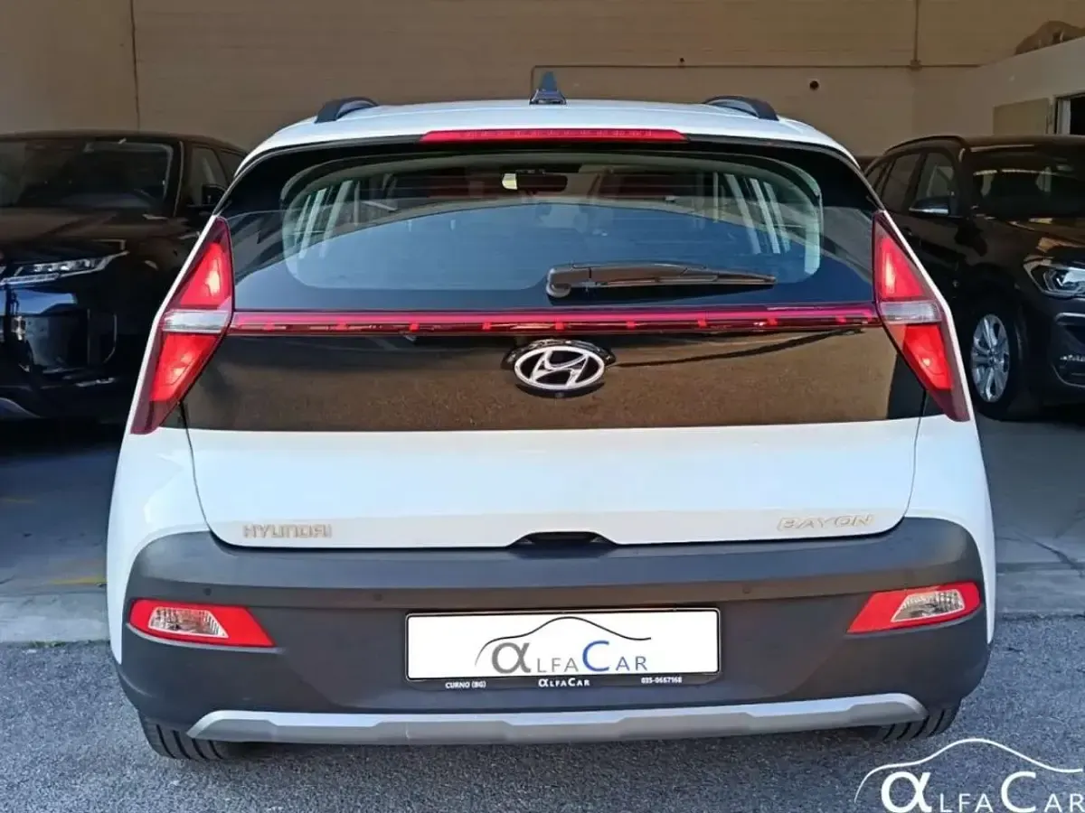 Occasion Hyundai Bayon 101 ch (74 kW) 2024 Blanc SUV