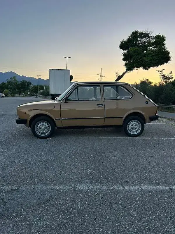 Usata Fiat 127 45 CV (33 kW) 1981 Marrone Berlina