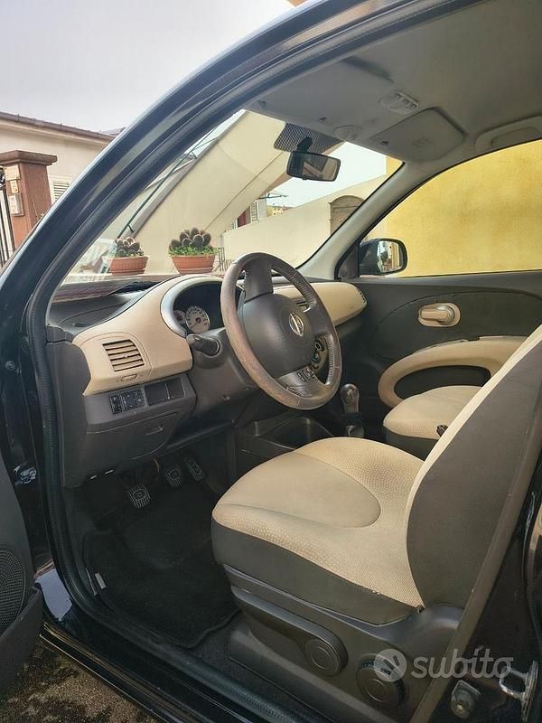 Usata Nissan Micra 2010 Nero Utilitaria