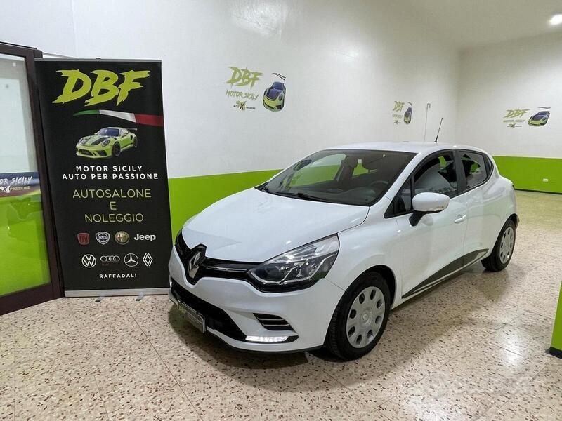 Usata Renault Clio IV Life 75 CV (55 kW) 2019 Bianco Berlina