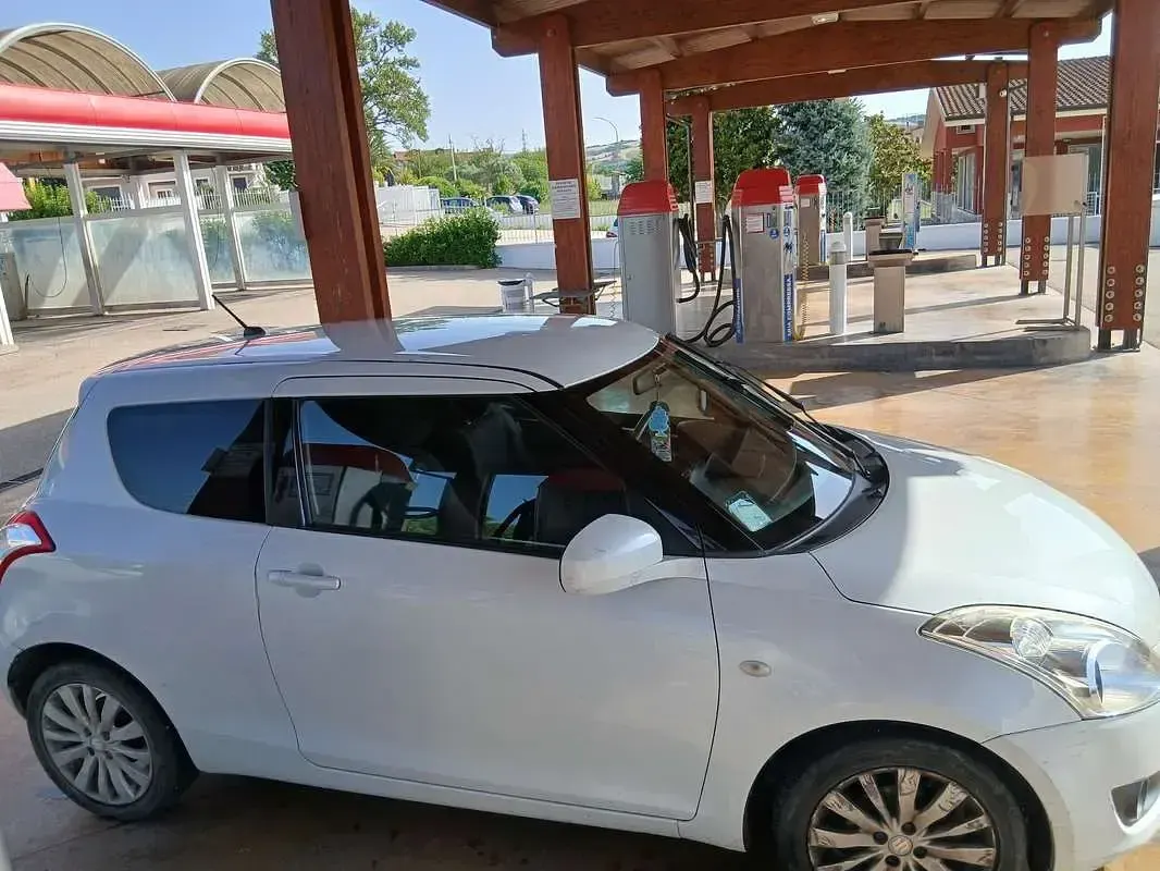 Usata Suzuki Swift GL 94 CV (69 kW) 2011 Utilitaria