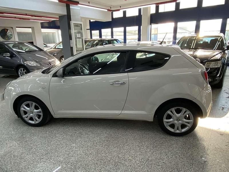 Usata Alfa Romeo MiTo Distinctive 95 CV (69 kW) 2012 Bianco Utilitaria