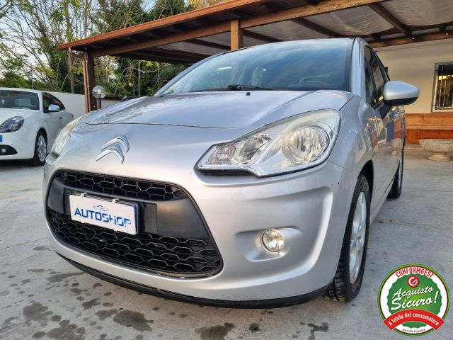 Grigio metallizzato Usata 2010 Citroën C3 Due volumi | 5800 € (Molto cara) - Immagine 1/4