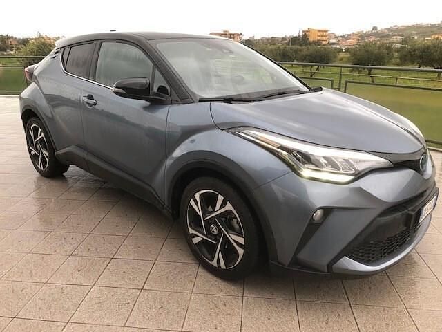 Usata Toyota C-HR Trend 152 CV (111 kW) 2022 Grigio SUV