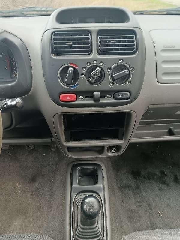 Usata Suzuki Ignis GL 83 CV (61 kW) 2001 Monovolume