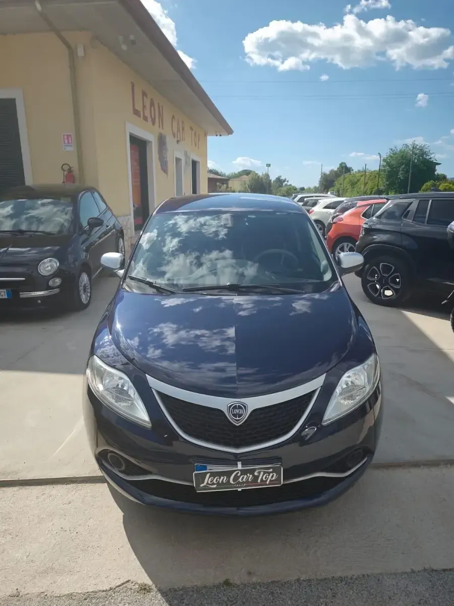 Usata Lancia Ypsilon S 95 CV (69 kW) 2016 Blu Utilitaria