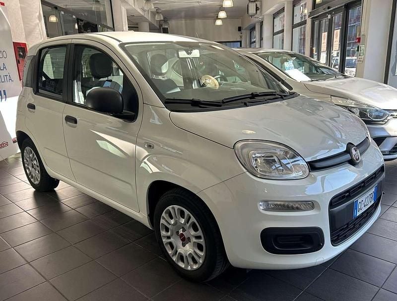 Usata Fiat Panda 69 CV (50 kW) 2020 Bianco gelato Utilitaria