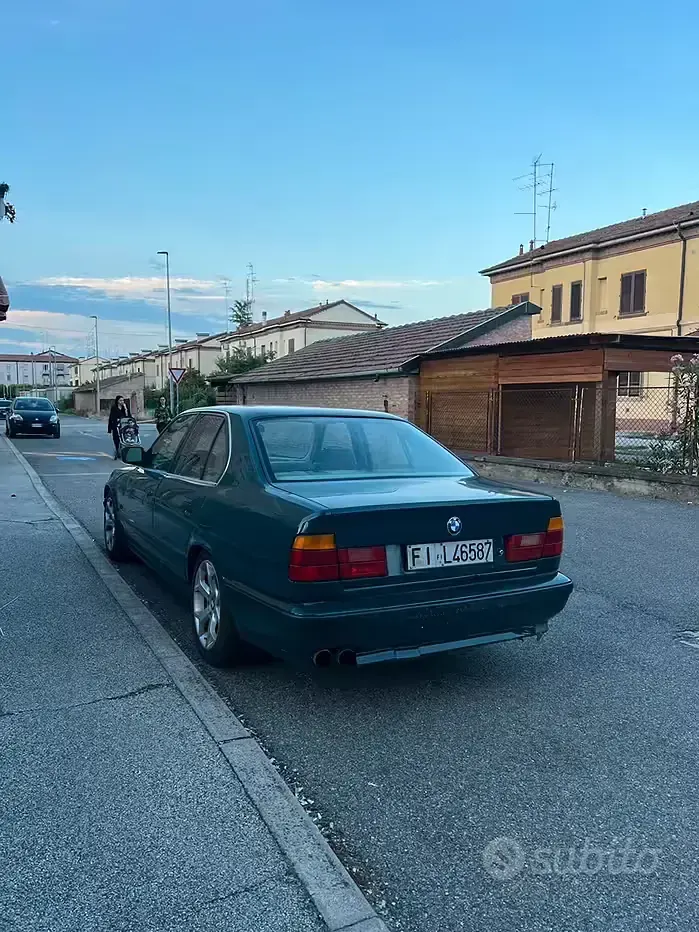 Usata BMW 520 Efficient Dynamics 150 CV (110 kW) 1991 Verde Berlina