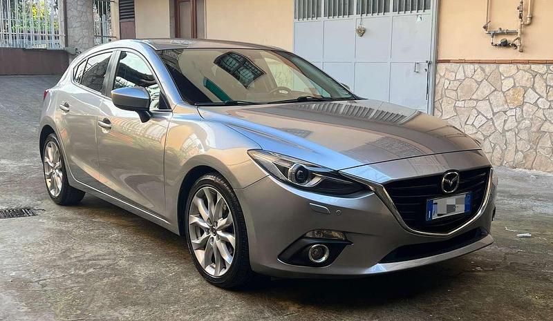 Occasion Mazda 3 Exceed 105 ch (77 kW) 2016 Gris Berline