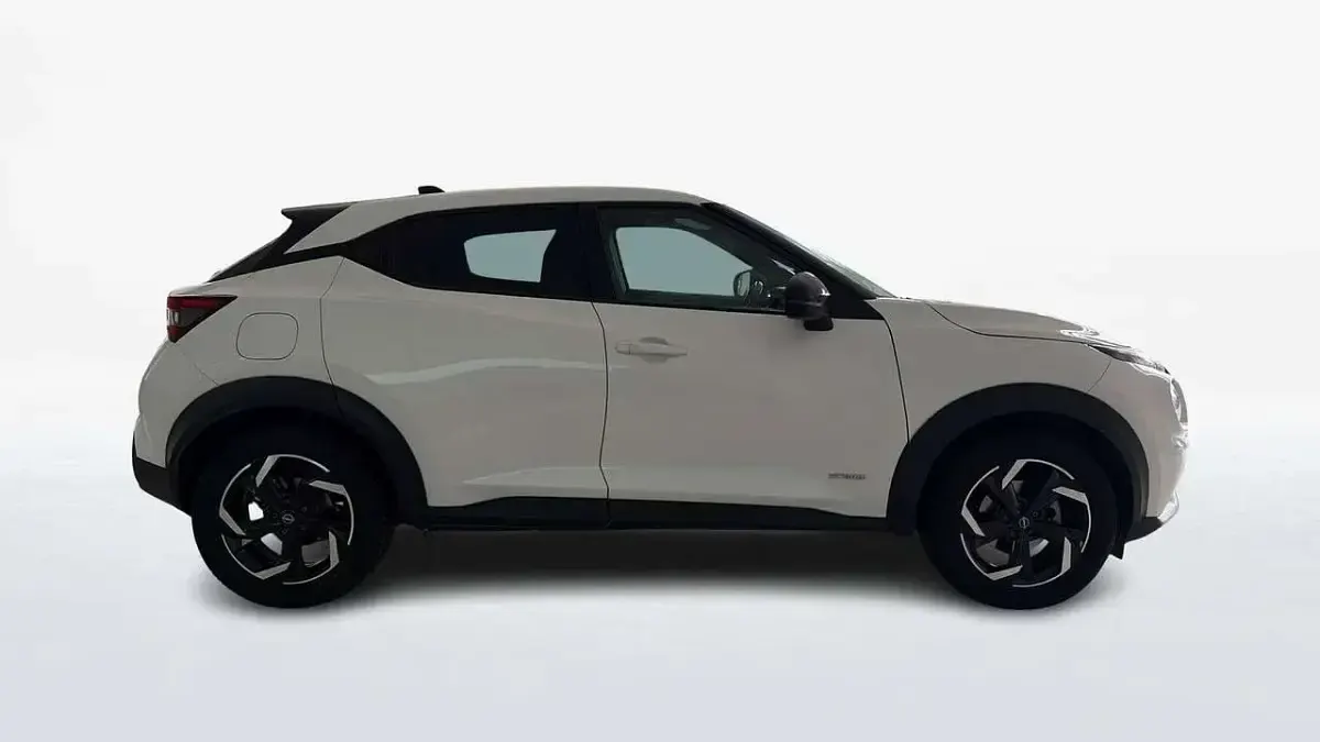 Usata Nissan Juke N-Connecta 94 CV (69 kW) 2023 Bianco SUV