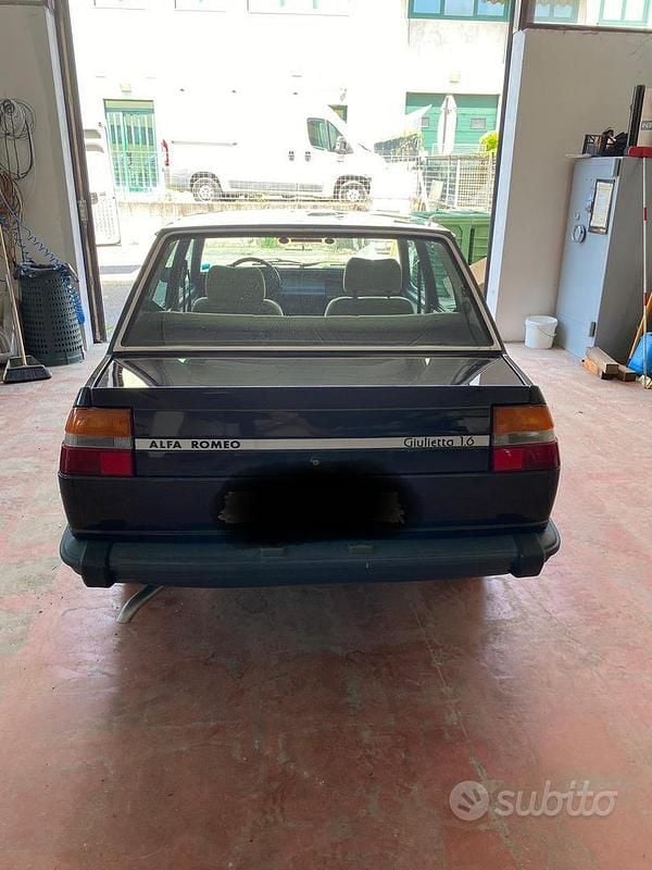Usata Alfa Romeo Giulietta 109 CV (80 kW) 1980 Utilitaria