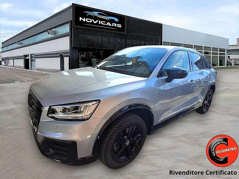 Usata Audi Q2 Sport 150 CV (110 kW) 2018 Argento florett SUV