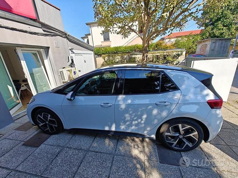 Usata VW ID.3 150 kW (204 CV) 2025 Bianco Utilitaria