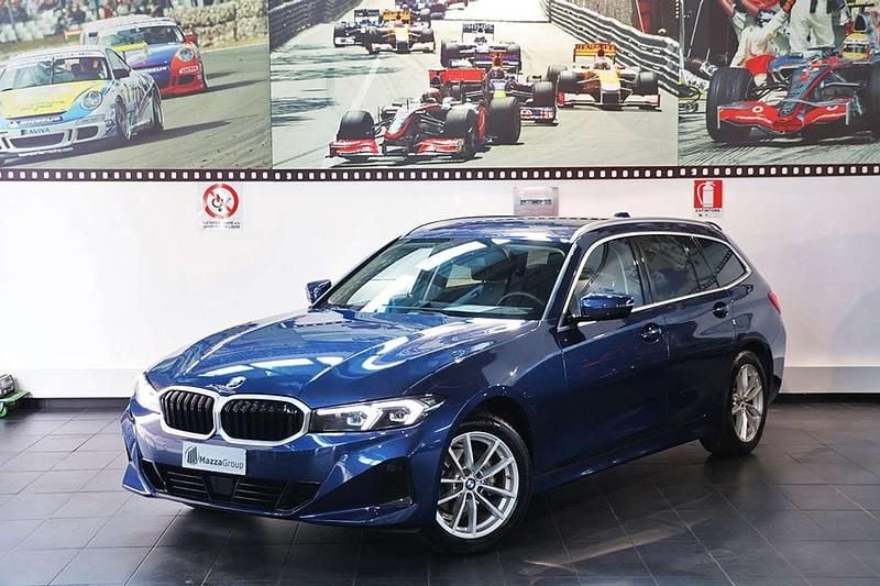 Usata BMW 316 Efficient Dynamics 122 CV (89 kW) 2023 Blu/azzurro Station wagon
