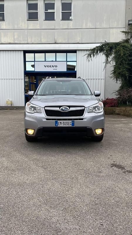 Usata Subaru Forester Comfort 147 CV (108 kW) 2013 Grigio SUV