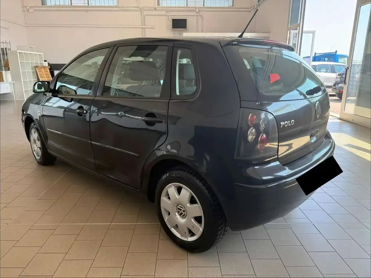 Usata VW Polo 75 CV (55 kW) 2005 Nero Utilitaria