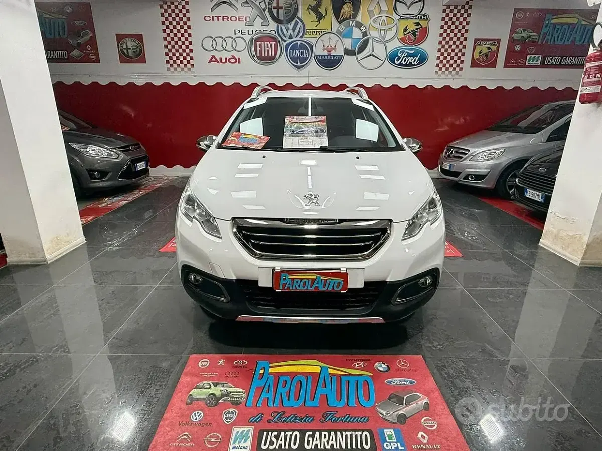Usata Peugeot 2008 92 CV (67 kW) 2014 Bianco SUV