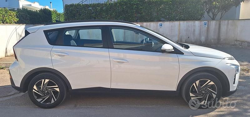 Usata Hyundai Bayon 84 CV (61 kW) 2022 Bianco SUV