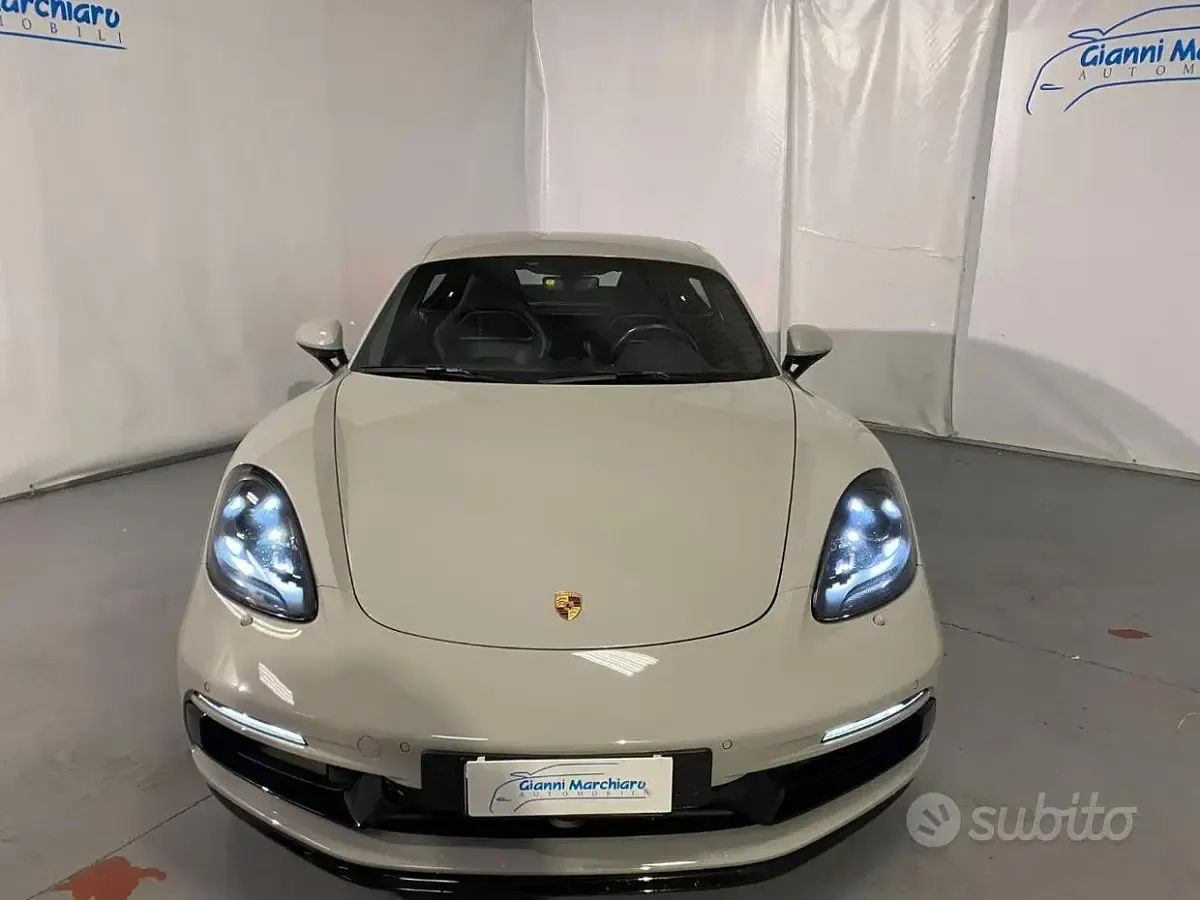 Usata Porsche 718 364 CV (267 kW) 2018 Grigio Coupé