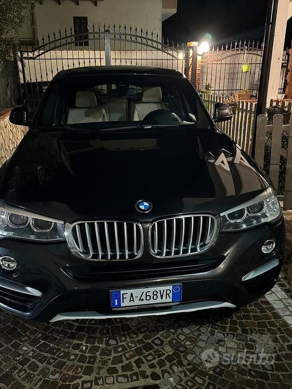 Usata BMW X4 190 CV (139 kW) 2015 Nero SUV
