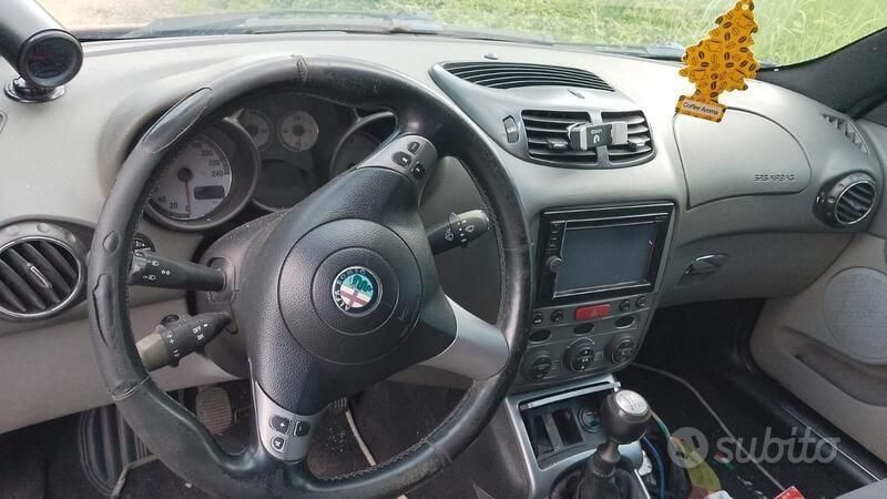 Occasion Alfa Romeo GT 150 ch (110 kW) 2006 Coupé