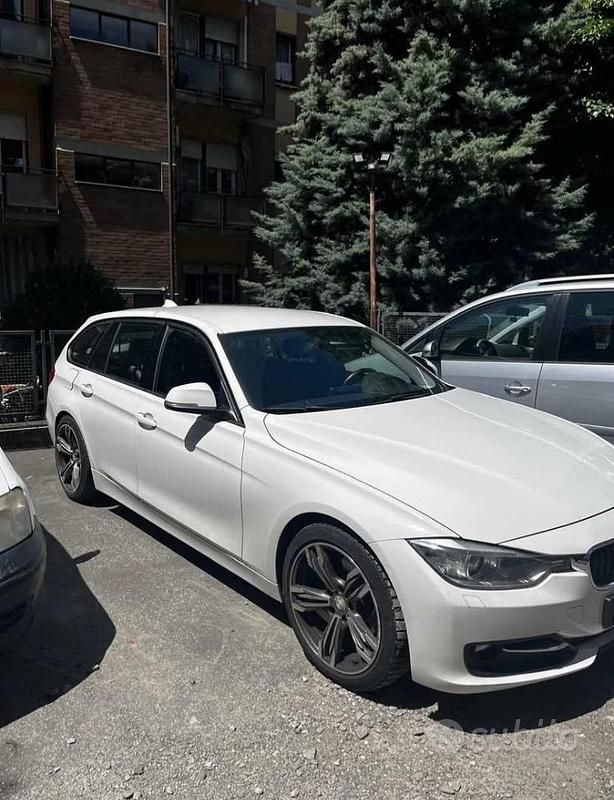 Usata BMW 320 184 CV (135 kW) 2012 Bianco Berlina