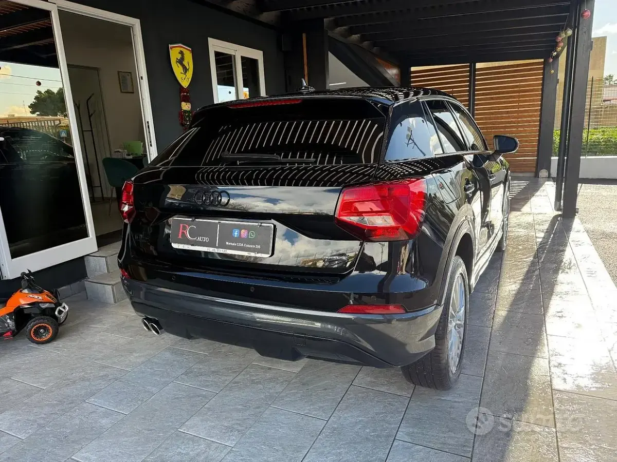Usata Audi Q2 150 CV (110 kW) 2020 Nero SUV