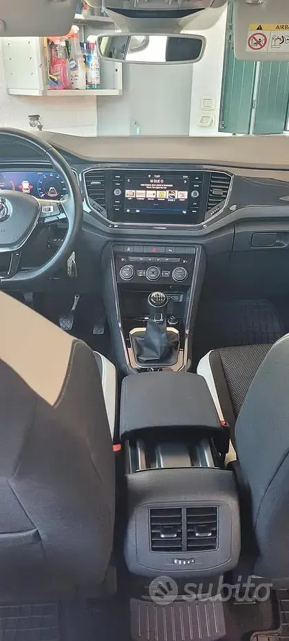 Usata VW T-Roc Advance 116 CV (85 kW) 2019 Rosso SUV