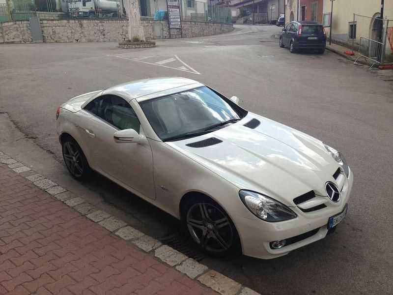 Usata Mercedes SLK200 2LOOK Edition 184 CV (135 kW) 2011 Cabrio