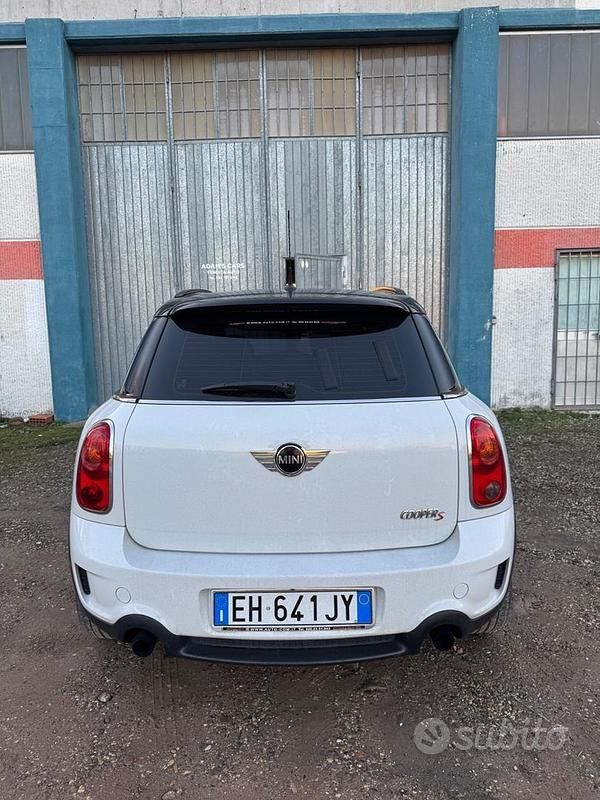 Usata Mini Cooper S Countryman 183 CV (134 kW) 2011 Bianco SUV