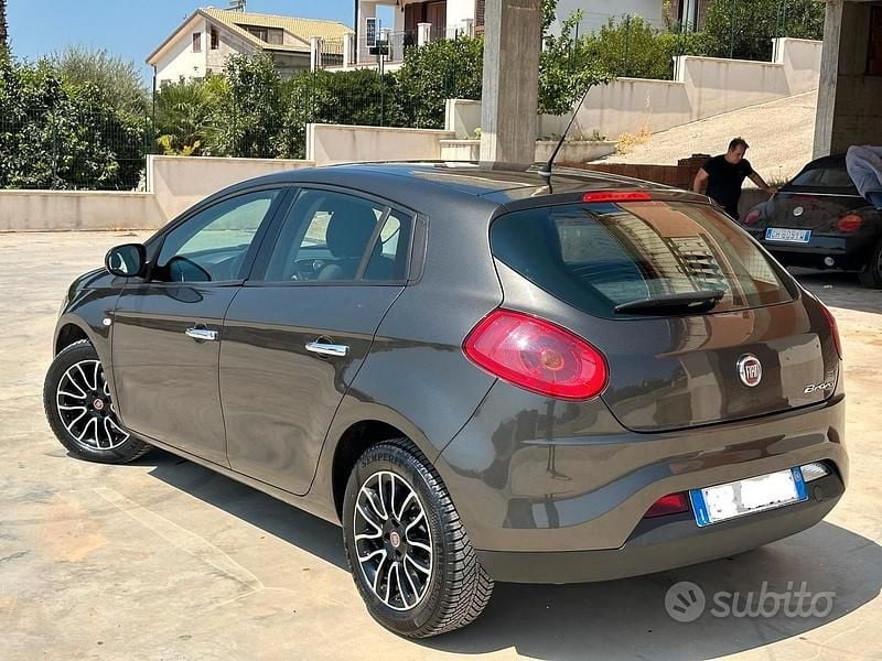 Usata Fiat Bravo 120 CV (88 kW) 2014 Utilitaria