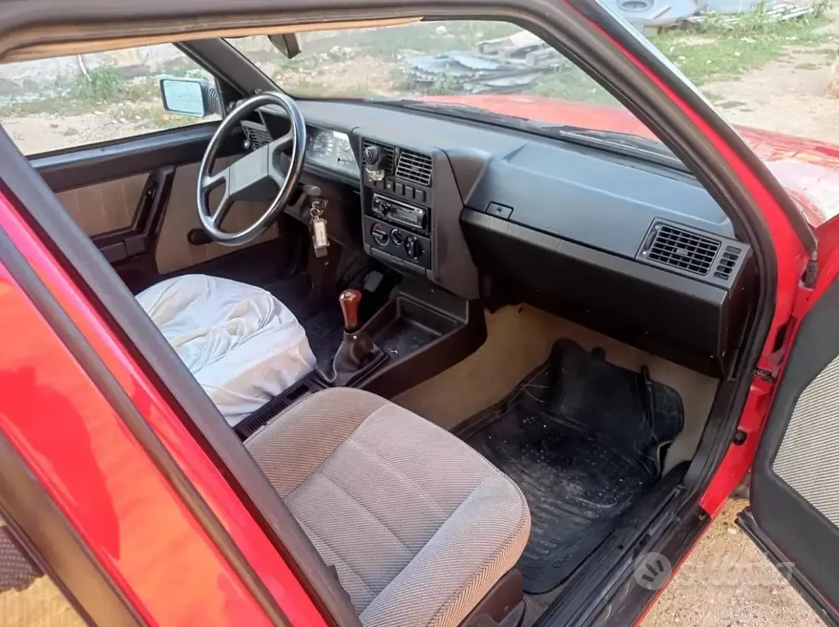 Usata Fiat Croma 117 CV (86 kW) 1988 Rosso Utilitaria