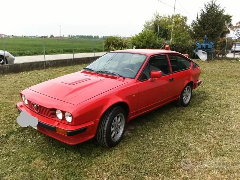 Usata Alfa Romeo GTV 1981 Rosso Coupé