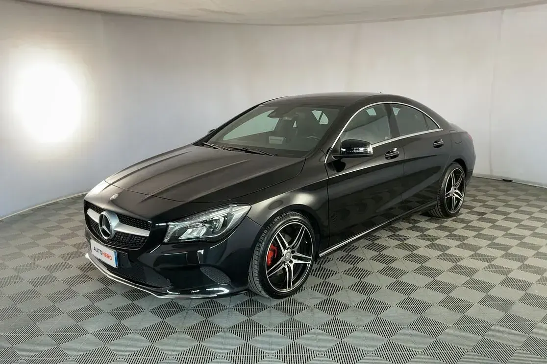 Usata Mercedes CLA220 Business 177 CV (130 kW) 2016 Berlina