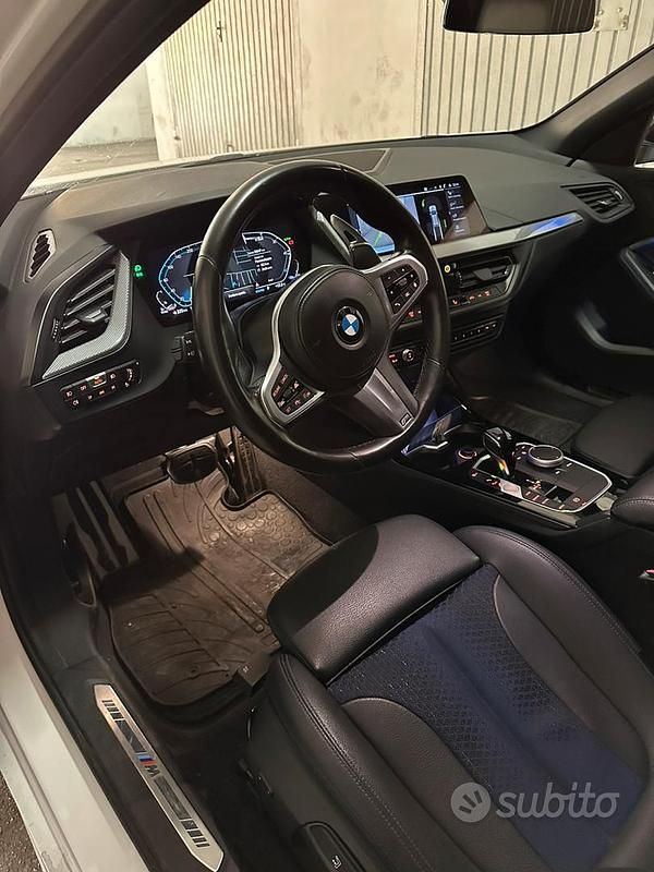 Usata BMW 118 M Sport 150 CV (110 kW) 2021 Bianco Utilitaria