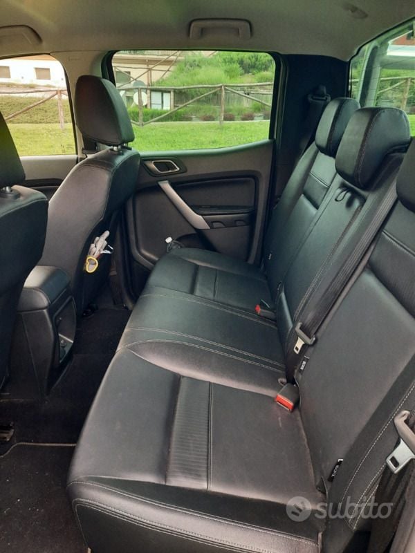 Usata Ford Ranger 170 CV (125 kW) 2022 Grigio Pick-up