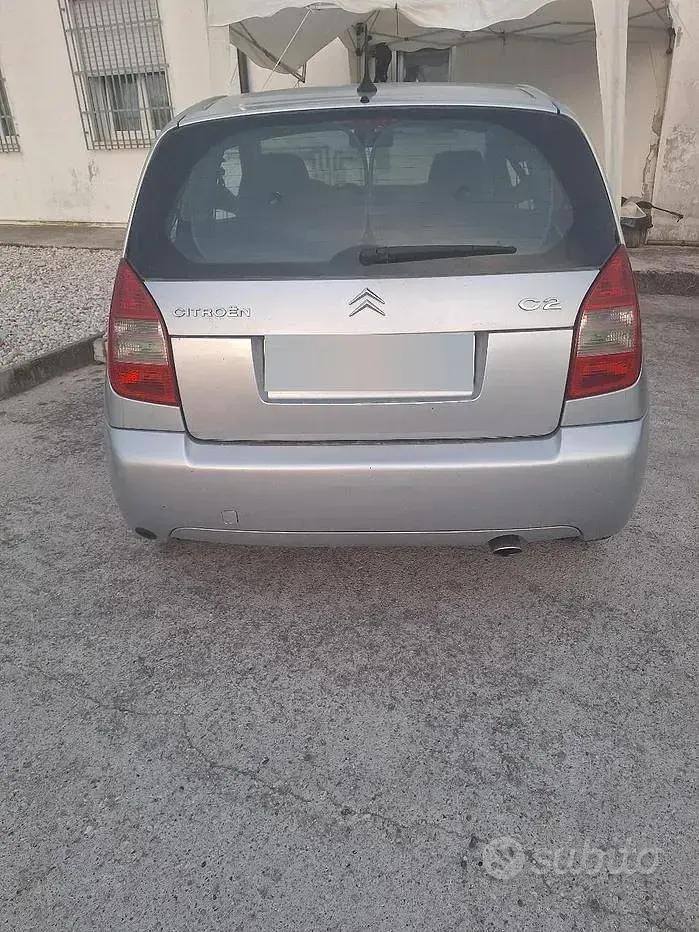 Usata Citroën C2 60 CV (44 kW) 2004 Grigio Utilitaria