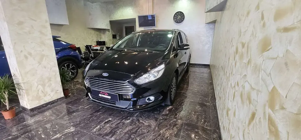 Usata Ford S-MAX Vignale 189 CV (139 kW) 2019 Other Monovolume