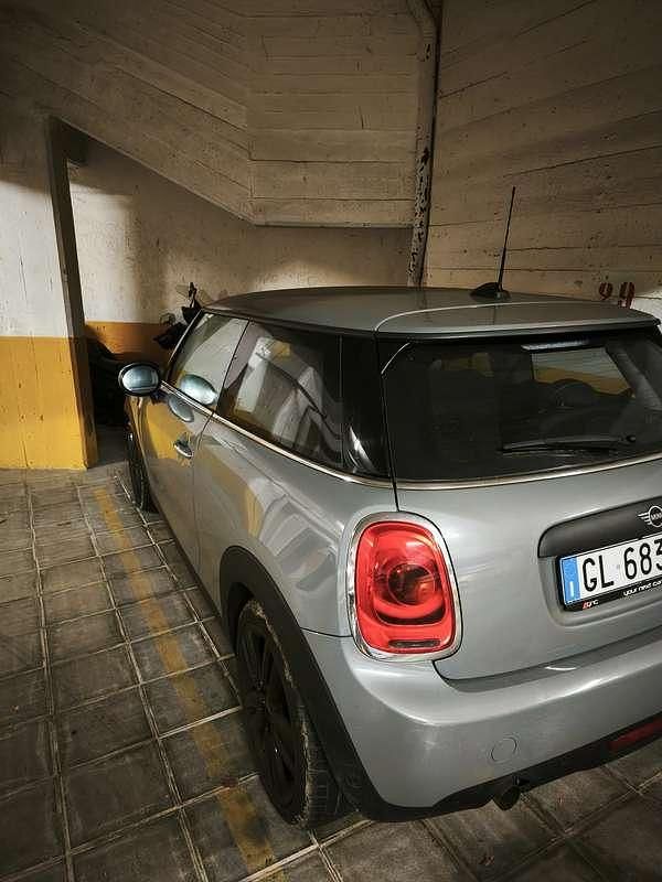 Usata Mini ONE Classic 102 CV (75 kW) 2022 Grigio Utilitaria