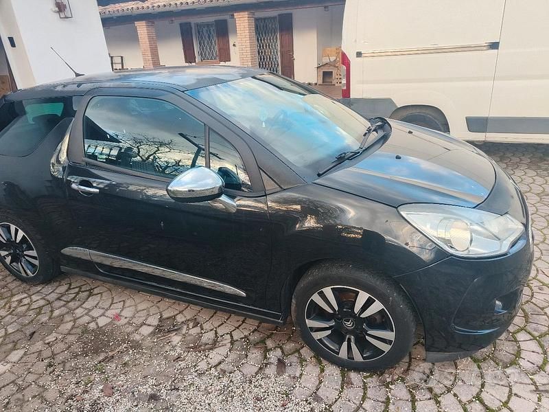 Occasion Citroën DS3 So Chic 92 ch (67 kW) 2011 Noir Citadine