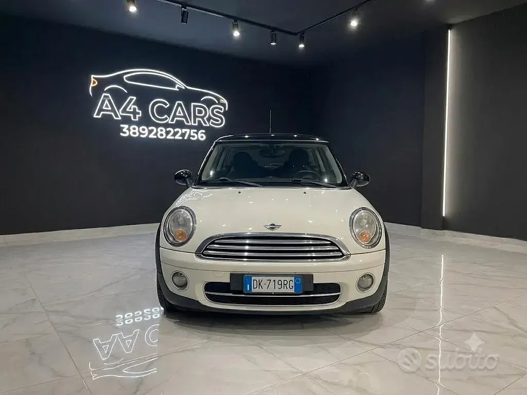 Usata Mini Cooper D Chili 109 CV (80 kW) 2007 Utilitaria