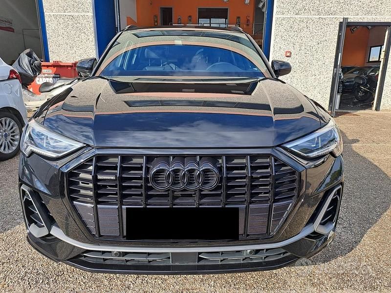 Nero Usata 2020 Audi Q3 S-Line SUV | 30.000 € (Cara) - Immagine 1/4