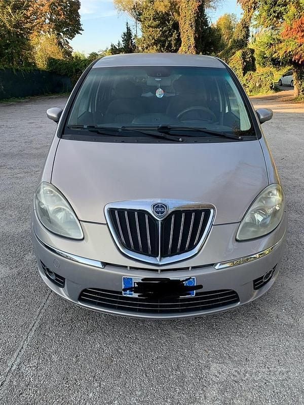 Usata 2008 Lancia Musa Monovolume | 2799 € (Ottimo prezzo) - Immagine 1/4