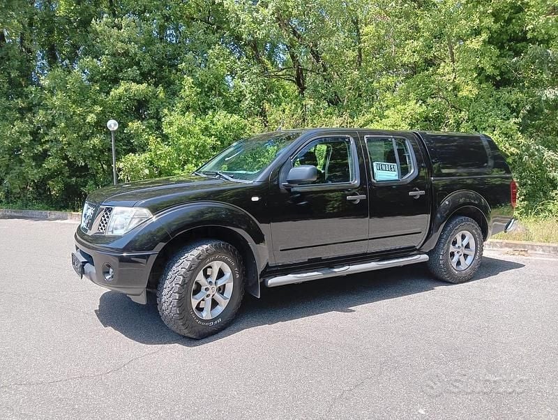 Nero Usata 2007 Nissan Navara Pick-up | 12.500 € (Cara) - Immagine 1/4