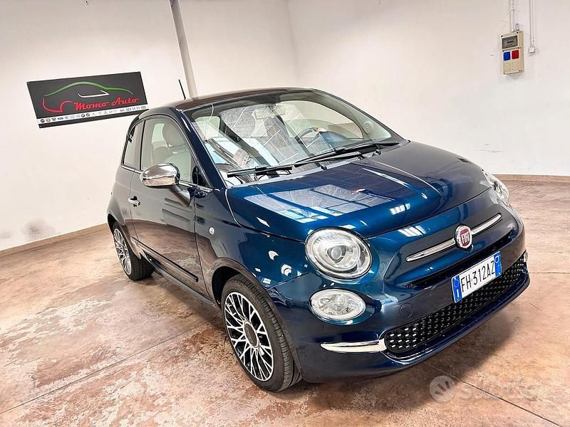 Blu Usata 2017 Fiat 500 Lounge Tre volumi | 8900 € (Buon prezzo) - Immagine 1/4