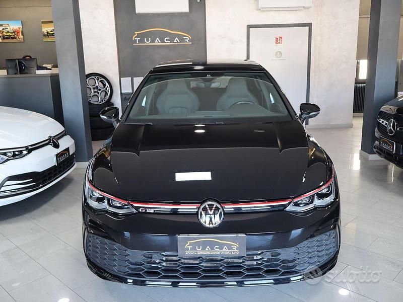 Usata VW Golf VIII Ultimate 245 CV (180 kW) 2021 Nero Berlina