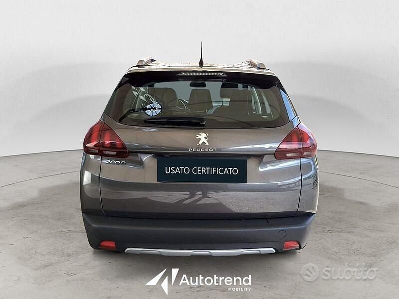 Usata Peugeot 2008 Allure 131 CV (96 kW) 2018 Grigio scuro SUV